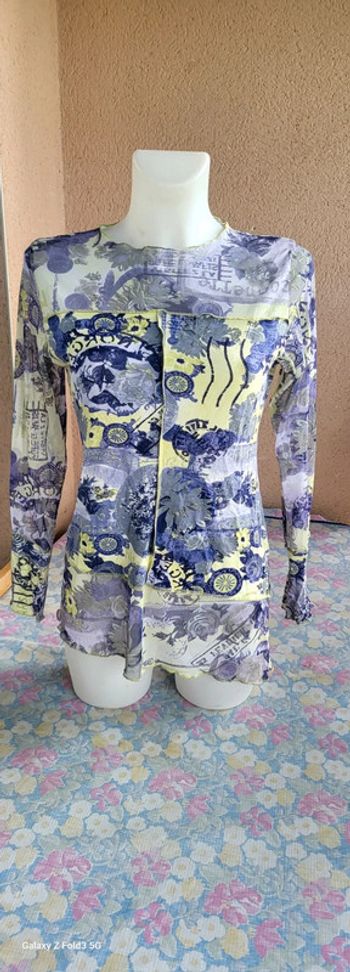 Haut coloré  Taille 3