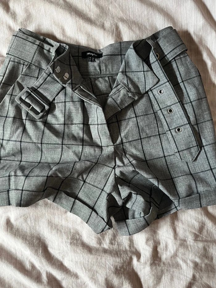 Short à carreaux