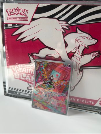 Carte Pokémon « Cryptero » 121/086 « Flamme blanche »