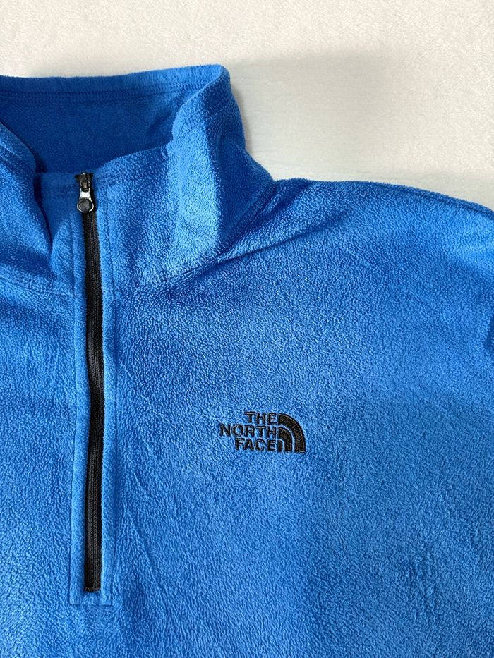 Polaire The North Face Homme taille L – couleur bleu quart zip avec col Haut en très bon état - photo numéro 3