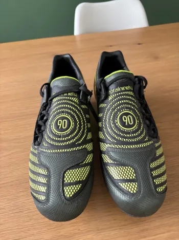 Nike Air Zoom Total 90 III IC Neuf – Collector