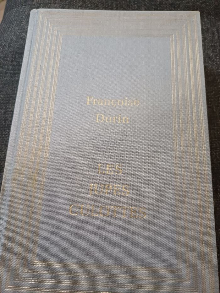 Livre Les jupes culottes