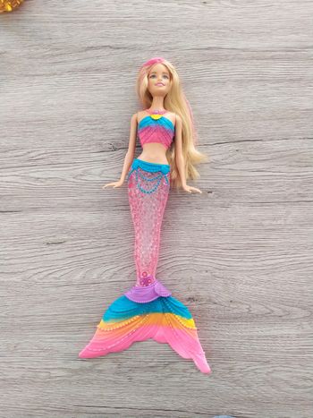 barbie mattel  sirène dreamtopia