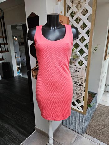 Amisu robe moulante taille S