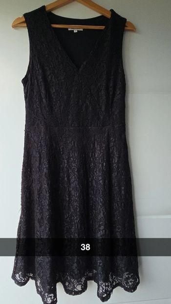 Robe à dentelle noir