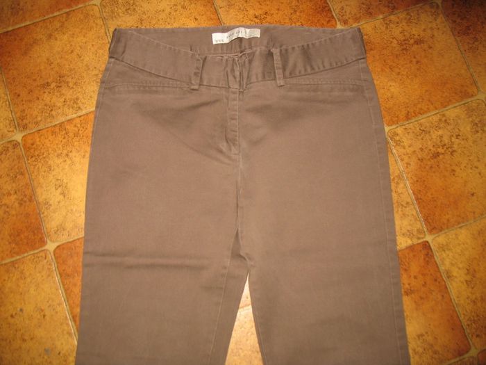 PANTALON DROIT MARRON "ZARA BASIC" - TAILLE 36 - n°01 - photo numéro 2
