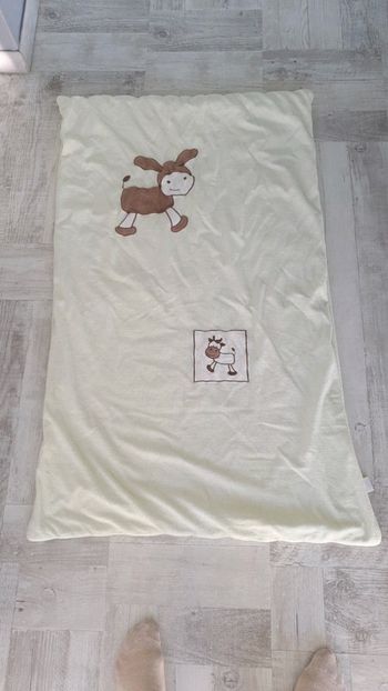 Couverture chaude pour lit bébé