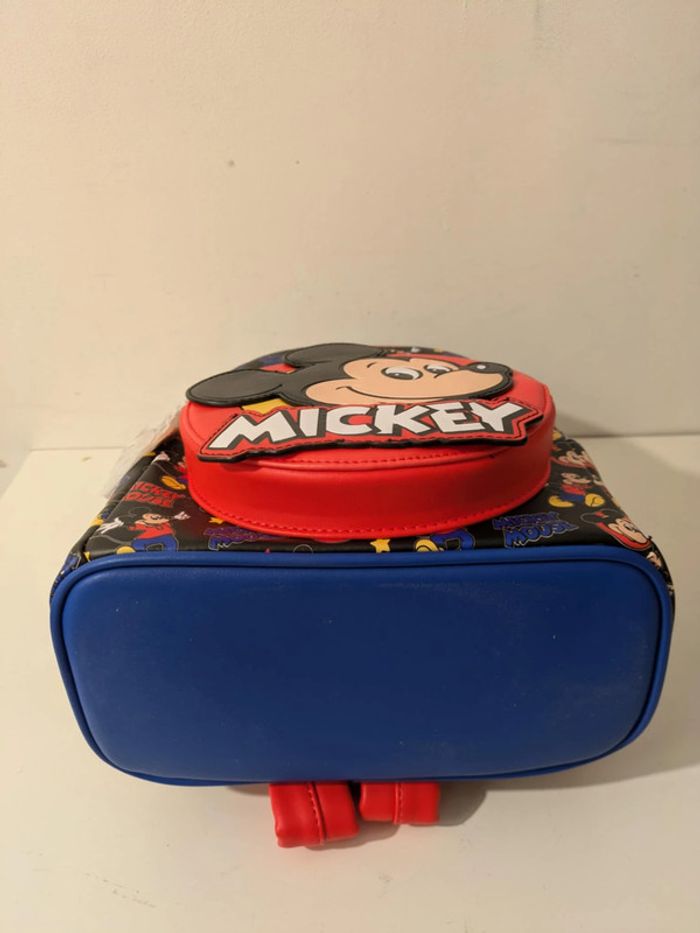 Sac à dos Loungefly Mickey and friends Classic - photo numéro 5
