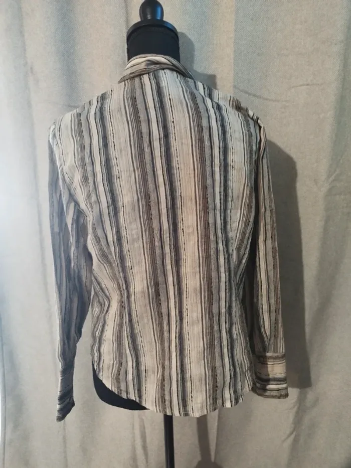 Chemise - photo numéro 3