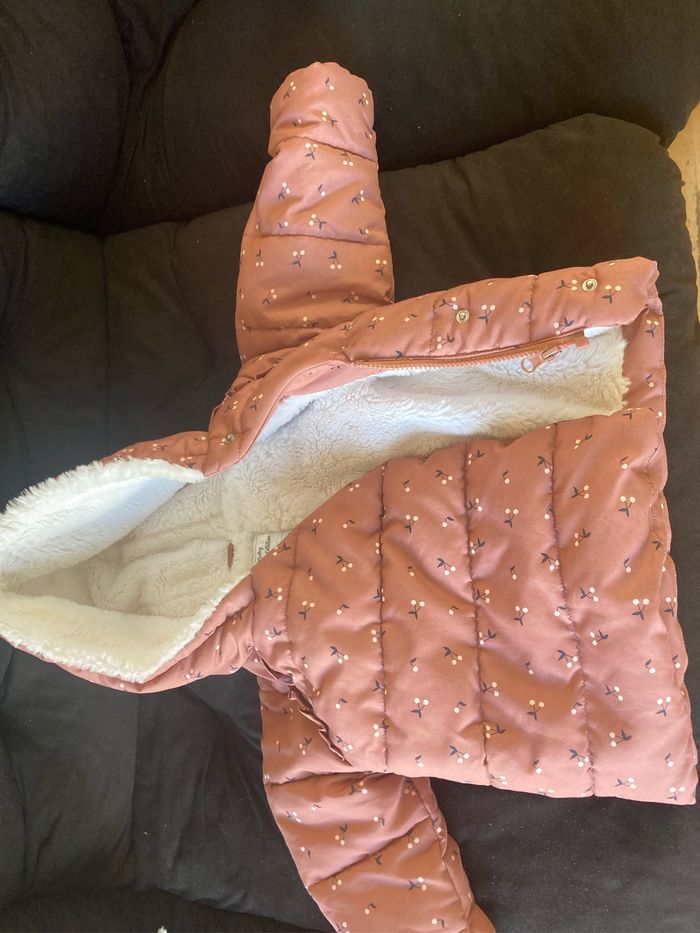 Manteau très bon état d hiver 24 mois - photo numéro 2