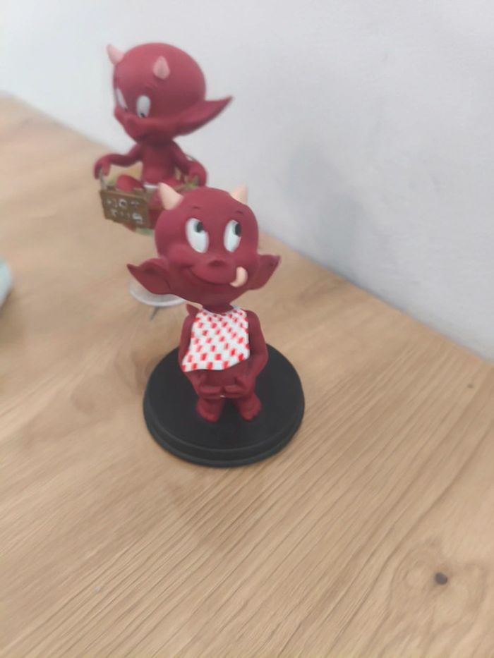 Lot figurines hot stuff démon et merveilles - photo numéro 6