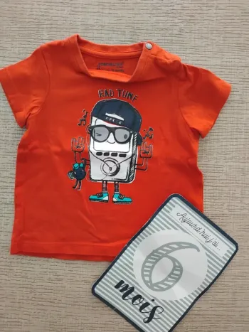 Tee shirt 6 mois / 67 cm