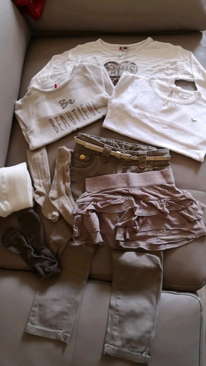 Lot 7 pièces + 1 attache sucette "Paris" café or ou Burberry au choix