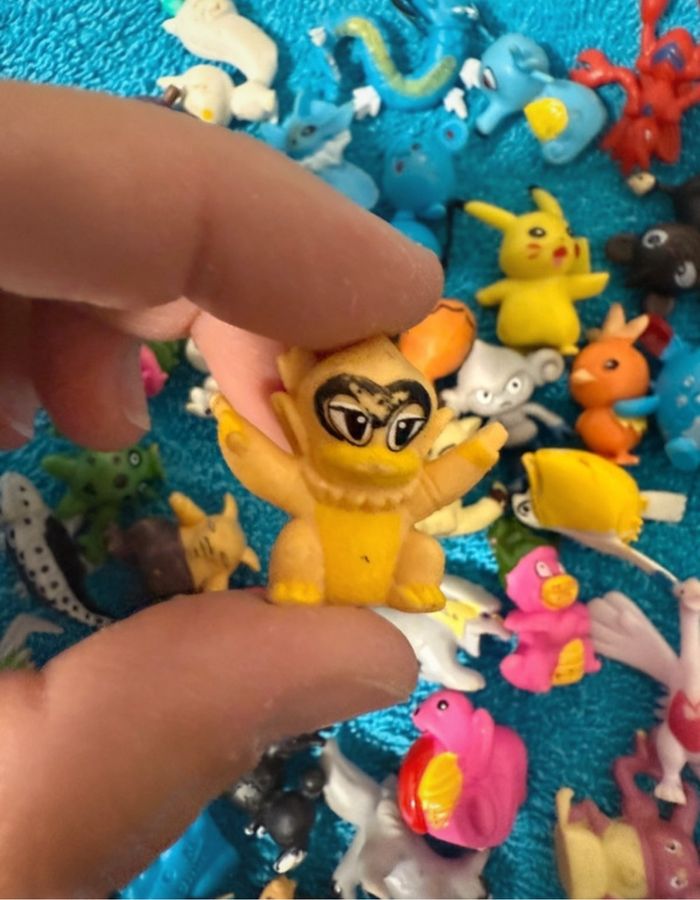 Lot de figurines Pokémon - photo numéro 5