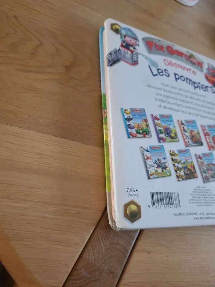 Livre découvre les pompiers - photo numéro 6