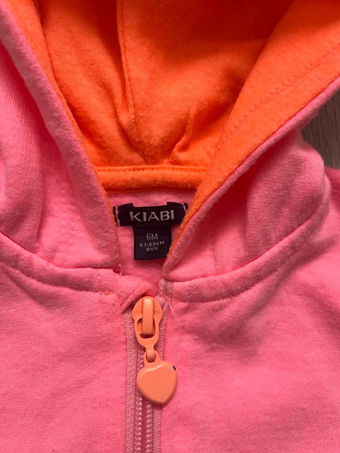 Ensemble fille Kiabi – 6 mois – Veste à capuche + jean brodé - photo numéro 4