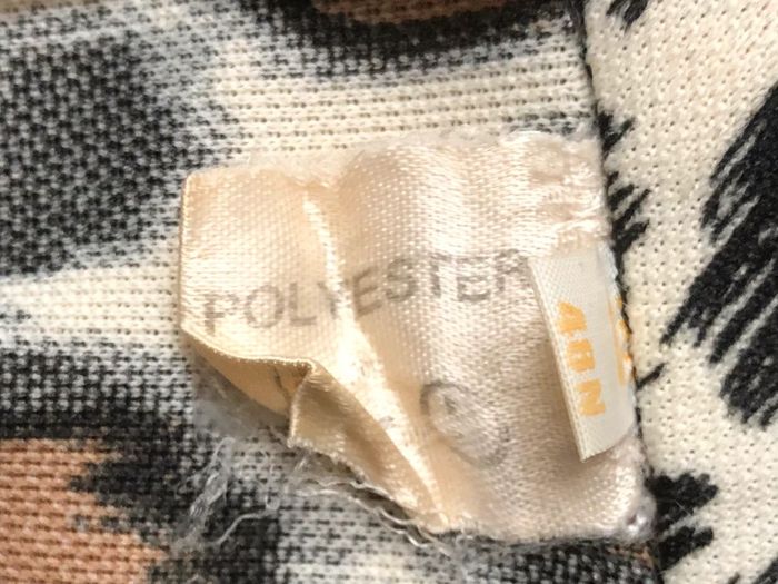 AN121- Robe vintage love T46-48 portée 1 soirée - photo numéro 10