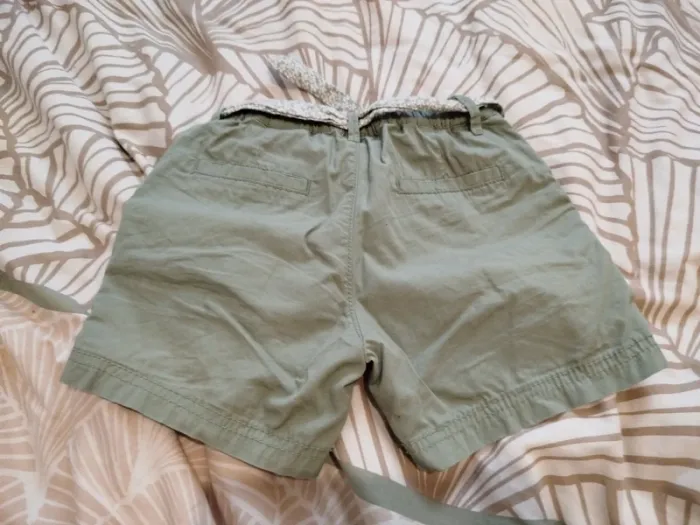 Short fille - photo numéro 2