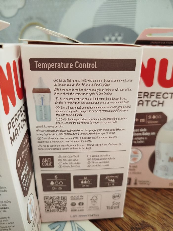 Lot de 4 biberons 150ml = 1 boîte de 2 tétines offert - photo numéro 4