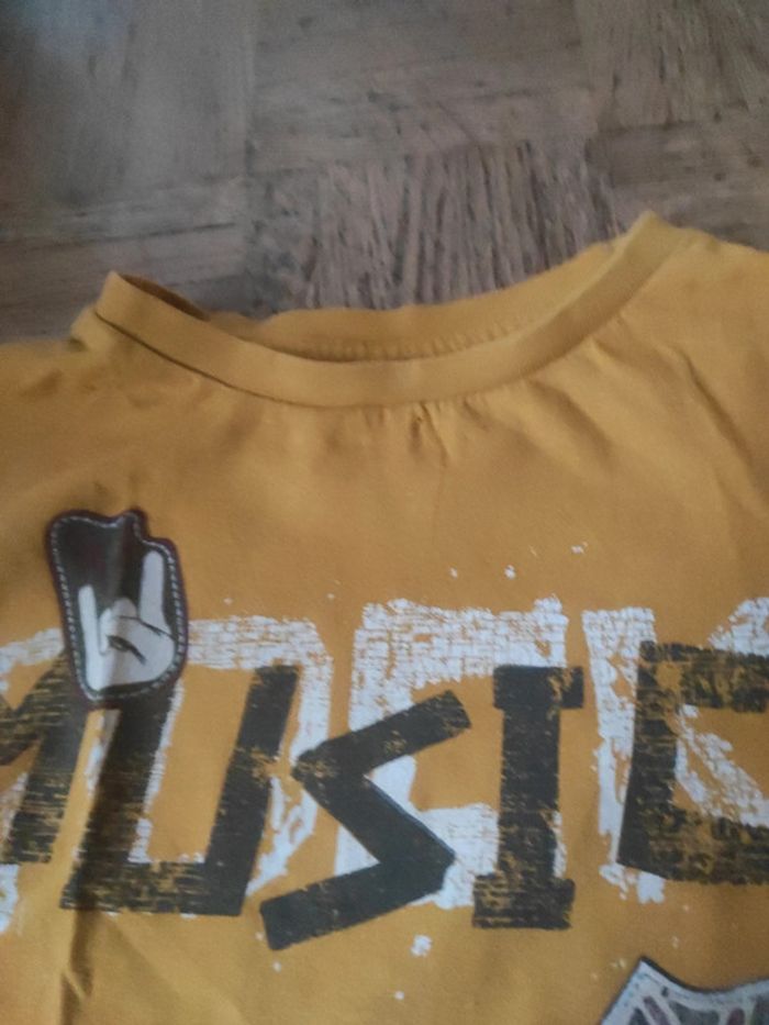 Lot 2 tee shirt ml 8 ans - photo numéro 5