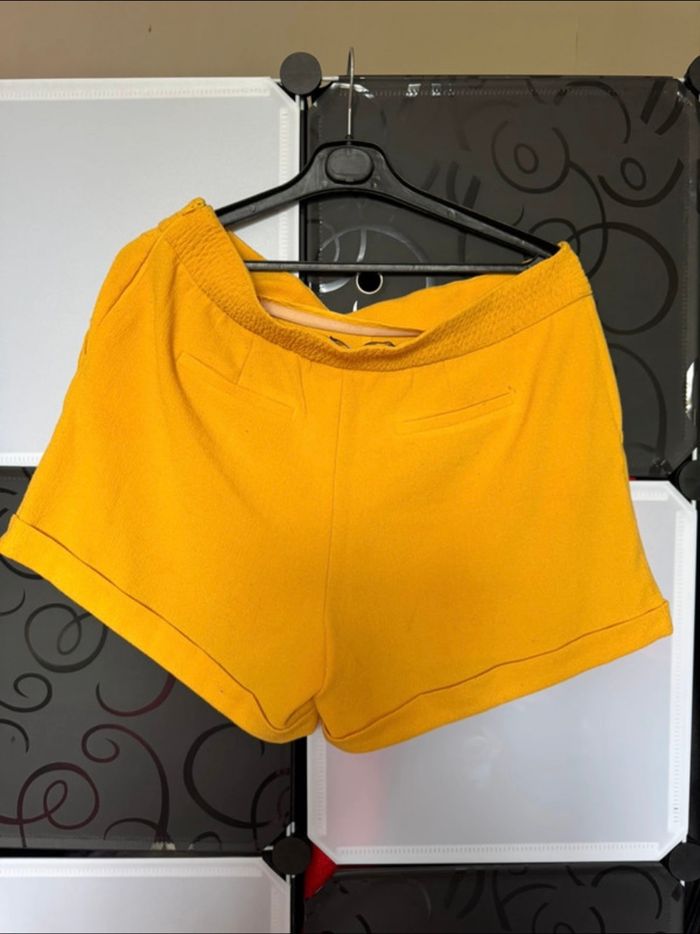 short Nafnaf taille 42 - photo numéro 2