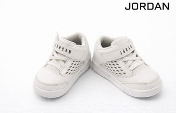 Baskets mixtes pointure 21 Jordan 