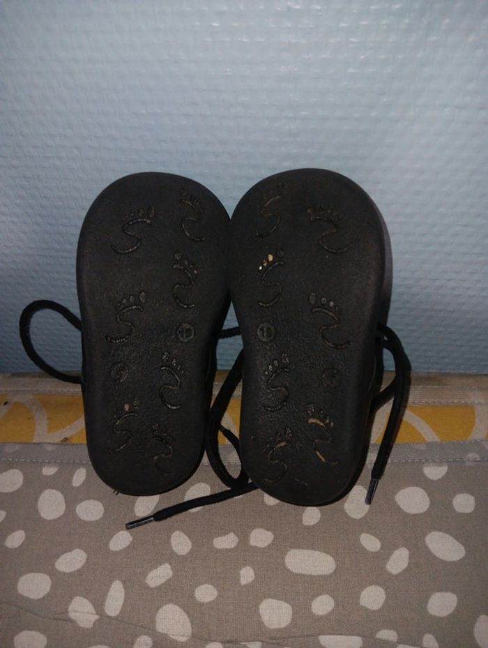 1 ère Chaussures - photo numéro 6