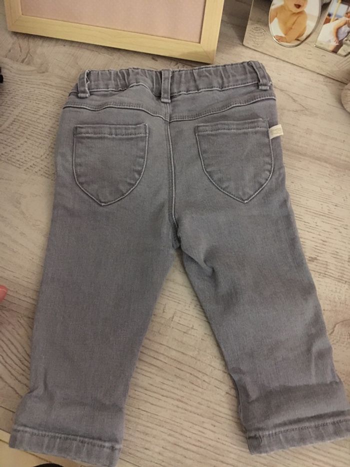 Pantalon gris neuf - photo numéro 3