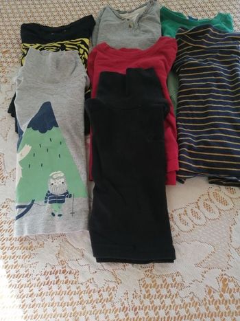 Lot de vêtements garçon