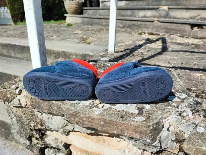Chaussons taille 23 - photo numéro 2