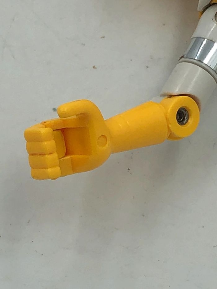 Figurine vintage Power Rangers jaune / Yellow  Bandai 1988 en métal - photo numéro 7