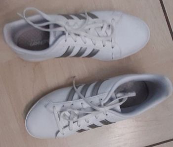 Baskets Adidas femme 