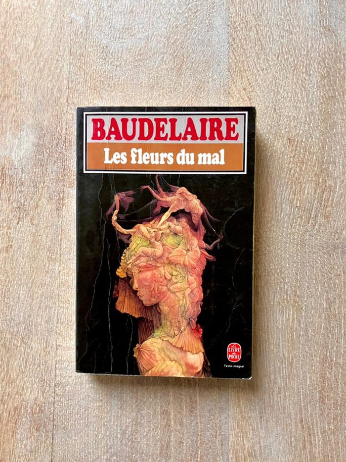 Les Fleurs du mal de Baudelaire – Le Livre de poche – texte intégral