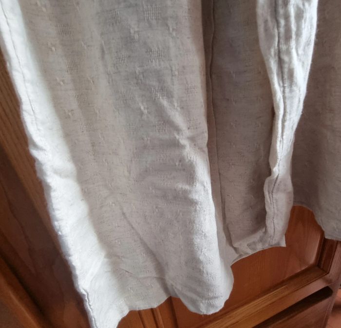 Ensemble neuf kiabi 54 en lin beige pantalon large et chemise a nouer - photo numéro 7
