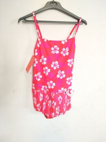 Magnifique maillot de bain neuf (neuf)