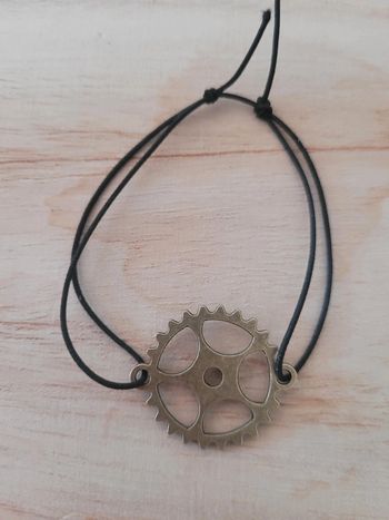 Bracelet elastiqué roue dentée couleur bronze