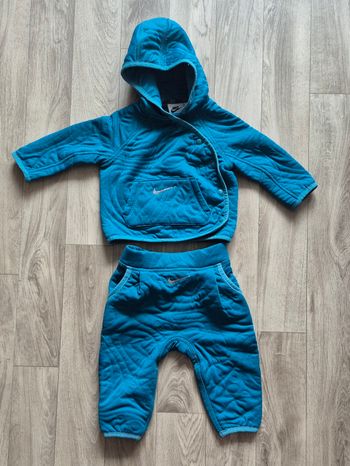 Ensemble Nike