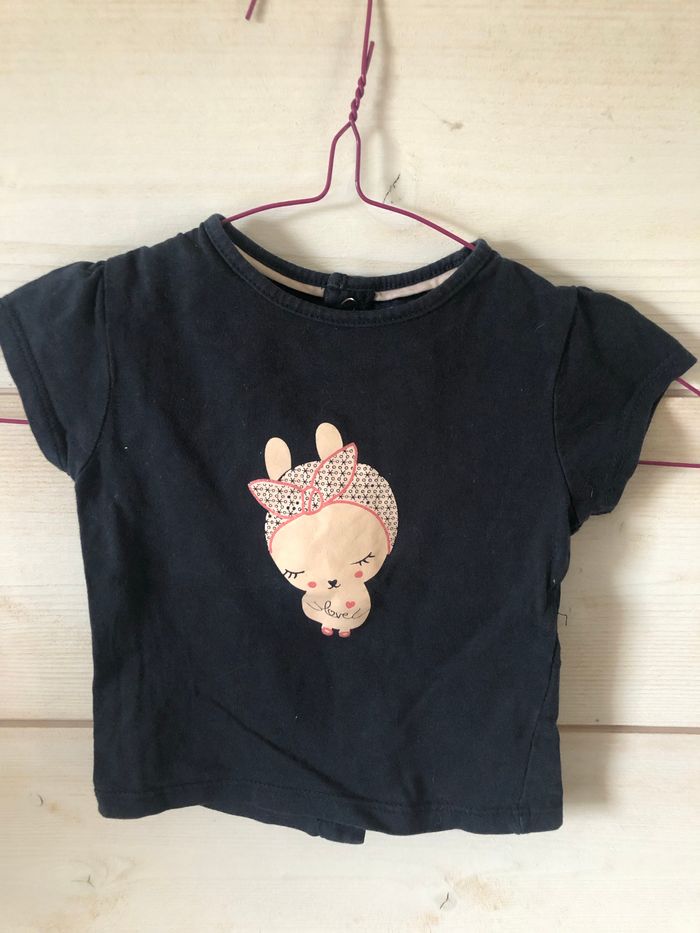 Tee shirt Kiabi parfait état 9 mois