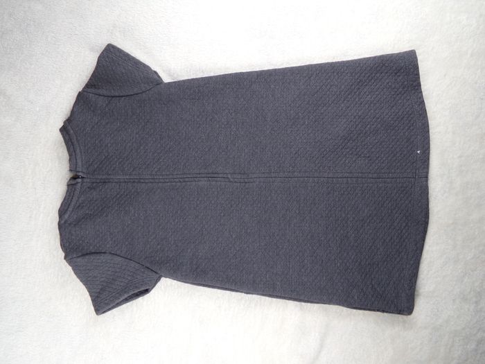 Robe grise 5 ans - photo numéro 2