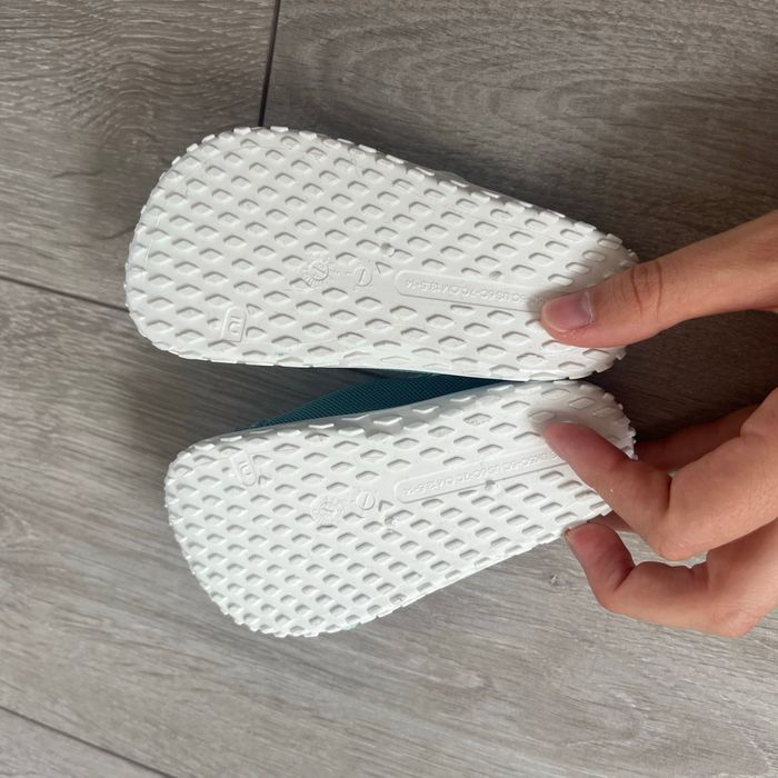 Chaussure piscine - photo numéro 3
