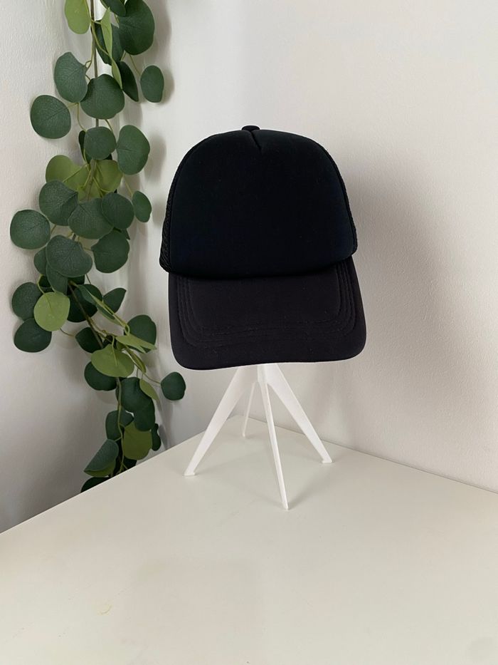 Casquette noire basic avec empiècements resille - photo numéro 5