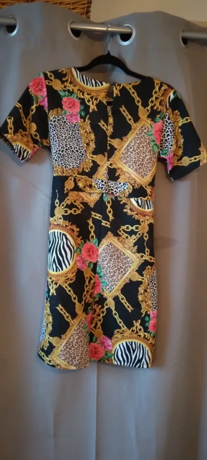 Robe chic