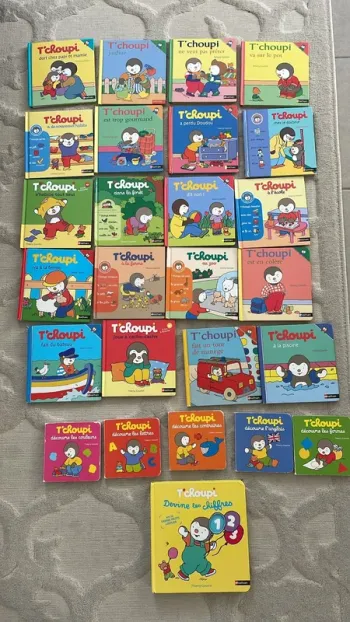 Lot 26 livres T’choupi Nathan