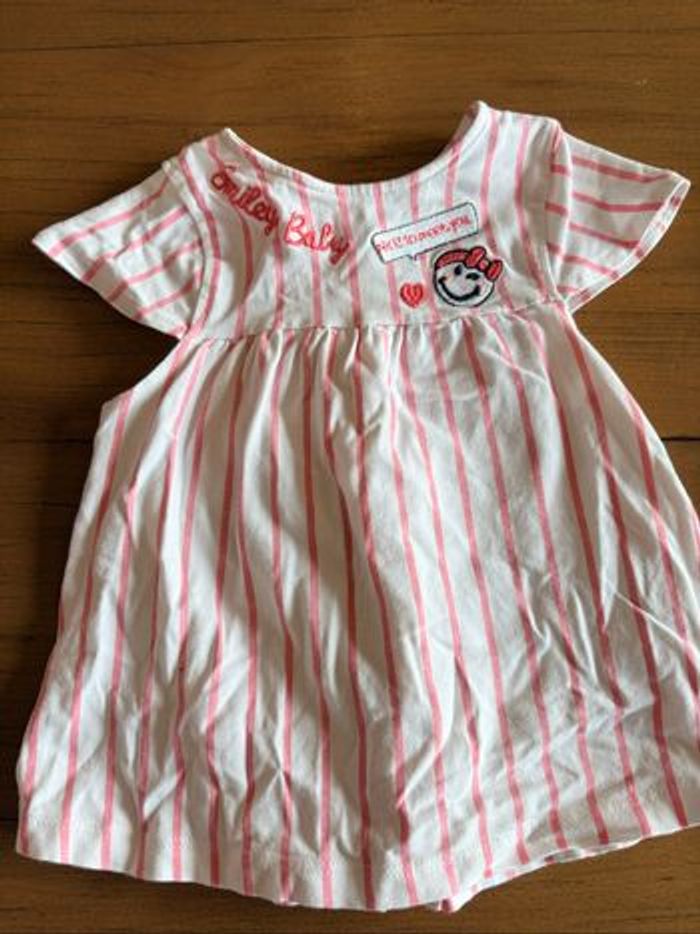 Lot bébé fille 6 mois - photo numéro 8