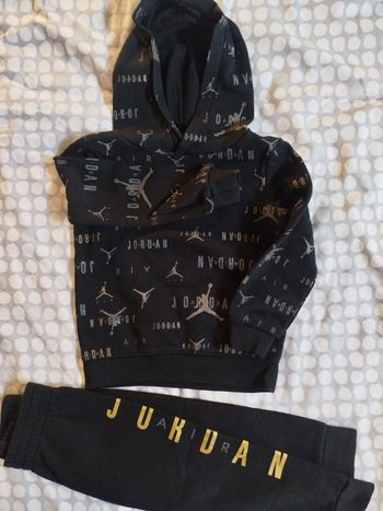 Ensemble Jordan 