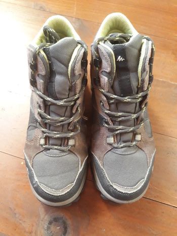 Chaussures randonnée imperméables 'Quechua' pointure 33