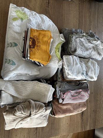 Lot vêtements garçon 1 mois 