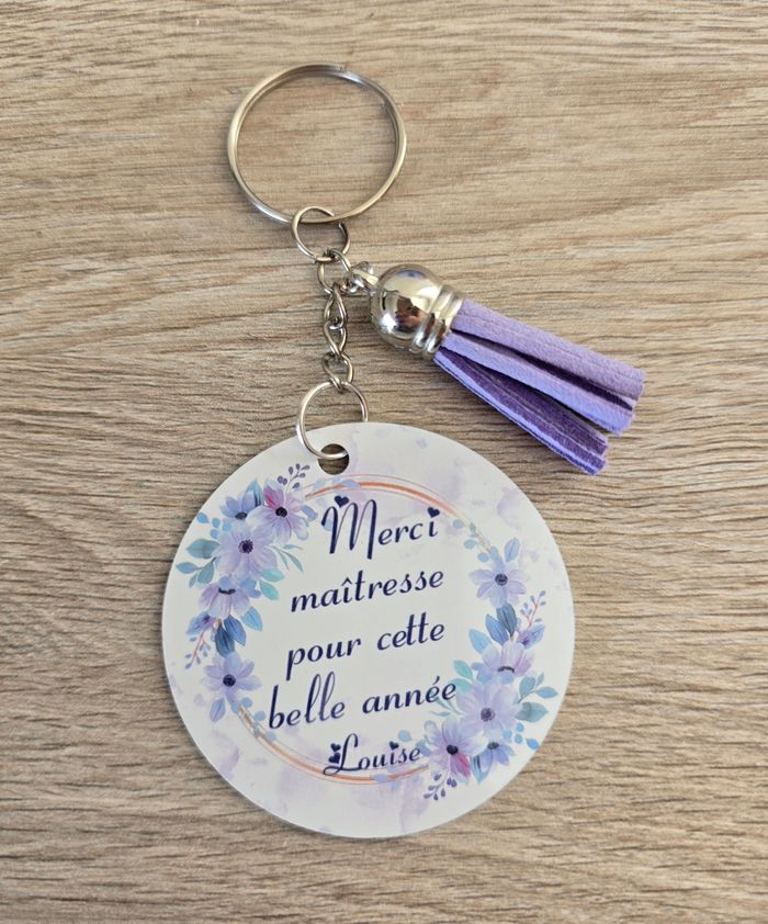 Porte clés personnalisé maîtresse