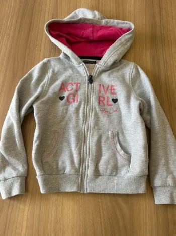 Gilet zippe à capuche in extenso 8 ans