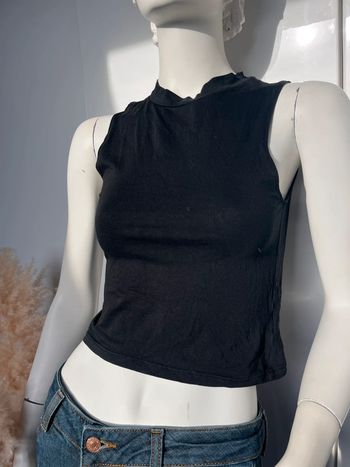 crop top sans manches
